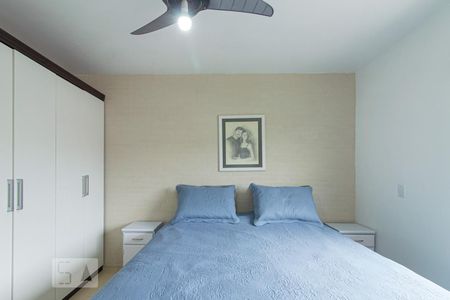 Casa à venda com 157m², 3 quartos e 3 vagas Casa à venda com 157m², 3 quartos e 3 vagasSuíte