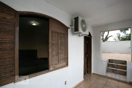 Casa à venda com 378m², 4 quartos e 5 vagasVaranda do Quarto Suite