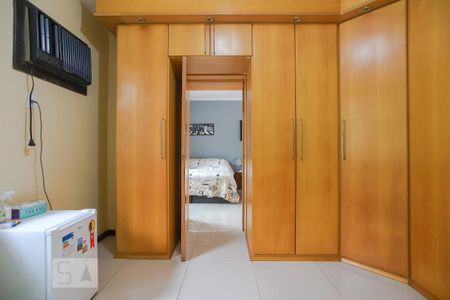 Casa à venda com 600m², 4 quartos e 3 vagasCloset da suíte 1