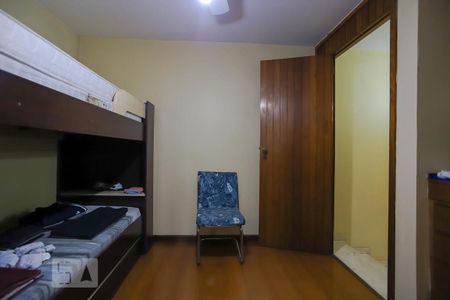 Casa à venda com 600m², 4 quartos e 3 vagasQuarto 1