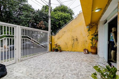 Casa à venda com 225m², 3 quartos e 2 vagas Casa à venda com 225m², 3 quartos e 2 vagasGaragem
