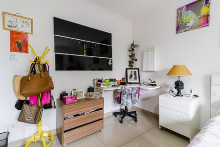 Casa à venda com 225m², 3 quartos e 2 vagas Casa à venda com 225m², 3 quartos e 2 vagasQuarto 1