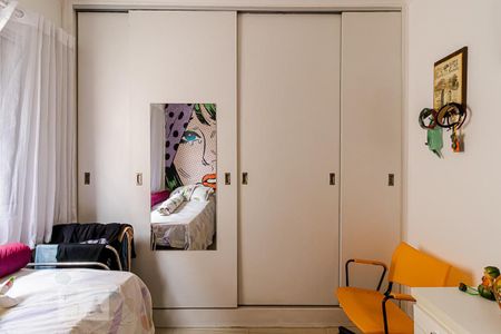 Casa à venda com 225m², 3 quartos e 2 vagas Casa à venda com 225m², 3 quartos e 2 vagasQuarto 2