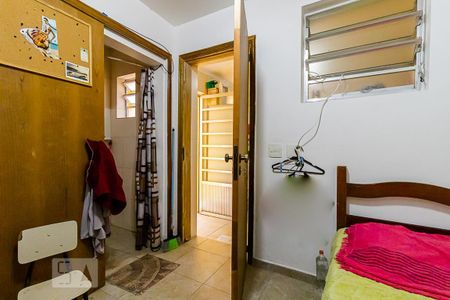 Casa à venda com 225m², 3 quartos e 2 vagas Casa à venda com 225m², 3 quartos e 2 vagasQuarto de Serviço