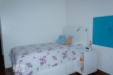 Casa à venda com 250m², 3 quartos e 5 vagas Casa à venda com 250m², 3 quartos e 5 vagasSuíte 3