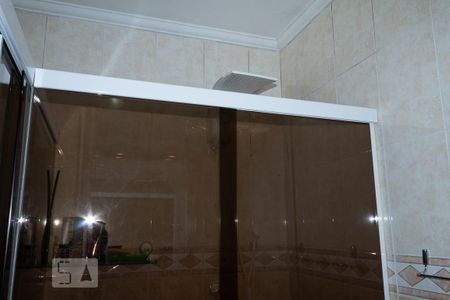 Casa à venda com 250m², 3 quartos e 5 vagas Casa à venda com 250m², 3 quartos e 5 vagasBanheiro da Suíte 1