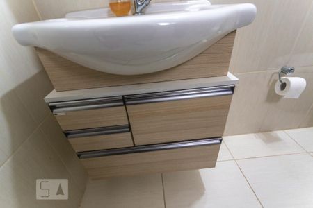 Casa à venda com 260m², 4 quartos e 4 vagasArmário