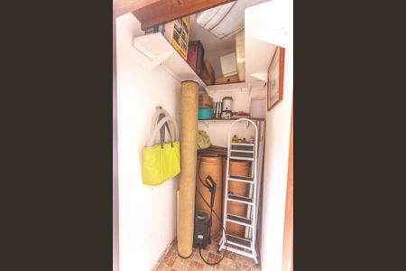 Casa à venda com 260m², 4 quartos e 4 vagasDispensa