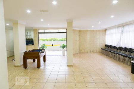Apartamento à venda com 56m², 2 quartos e 1 vaga Apartamento à venda com 56m², 2 quartos e 1 vagaArea Comum Salao de Jogos