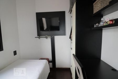 Apartamento à venda com 82m², 3 quartos e 1 vagaQuarto 2