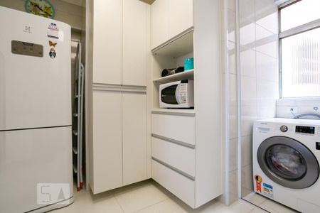 Apartamento à venda com 60m², 2 quartos e sem vagaCozinha e Área de Serviço