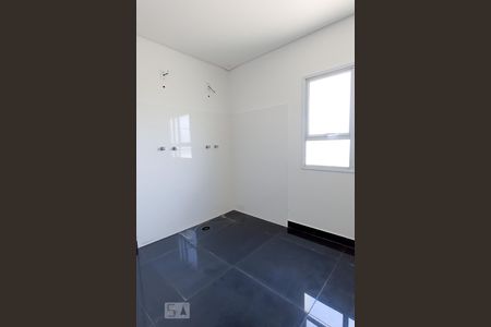 Casa de condomínio à venda com 488m², 4 quartos e 5 vagasBanheiro suíte master