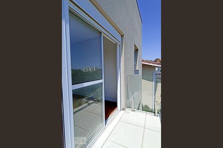 Casa de condomínio à venda com 488m², 4 quartos e 5 vagasVaranda suíte master