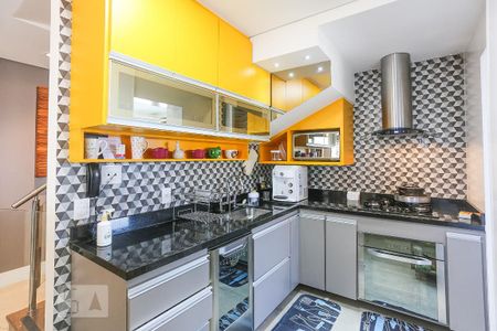 Apartamento à venda com 130m², 2 quartos e 3 vagas Apartamento à venda com 130m², 2 quartos e 3 vagasCozinha