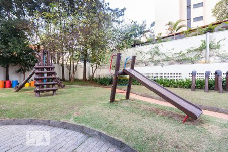 Apartamento à venda com 130m², 2 quartos e 3 vagas Apartamento à venda com 130m², 2 quartos e 3 vagasArea Comum Playground