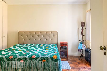 Casa à venda com 261m², 4 quartos e 6 vagasQuarto 1