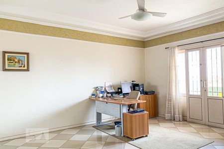 Casa à venda com 261m², 4 quartos e 6 vagasMezanino