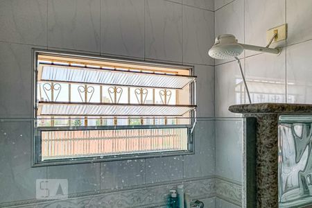 Casa à venda com 261m², 4 quartos e 6 vagasBanheiro do Quarto 3