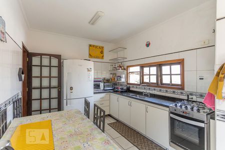 Casa à venda com 150m², 4 quartos e 2 vagasCozinha