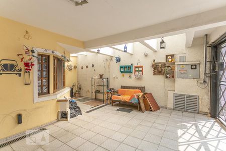 Casa à venda com 150m², 4 quartos e 2 vagasGaragem