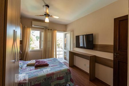 Casa à venda com 357m², 4 quartos e 3 vagas Casa à venda com 357m², 4 quartos e 3 vagasQuarto 3