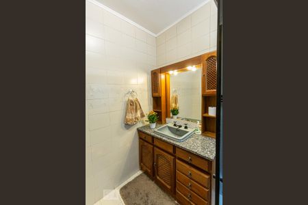 Casa à venda com 357m², 4 quartos e 3 vagas Casa à venda com 357m², 4 quartos e 3 vagasBanheiro do Quarto 4