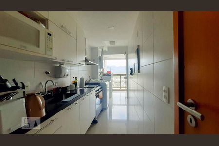 Apartamento para alugar com 83m², 3 quartos e 2 vagasCozinha 