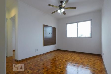 Sala de apartamento para alugar com 1 quarto, 50m² em Liberdade, São Paulo