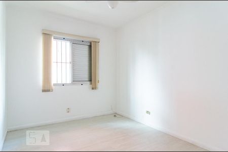 Casa à venda com 280m², 3 quartos e 2 vagas Casa à venda com 280m², 3 quartos e 2 vagasQuarto 2