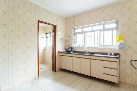 Casa à venda com 280m², 3 quartos e 2 vagas Casa à venda com 280m², 3 quartos e 2 vagasCozinha