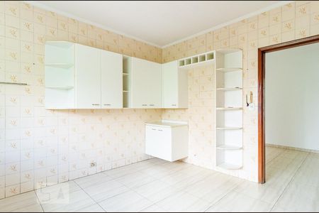 Casa à venda com 280m², 3 quartos e 2 vagas Casa à venda com 280m², 3 quartos e 2 vagasCozinha