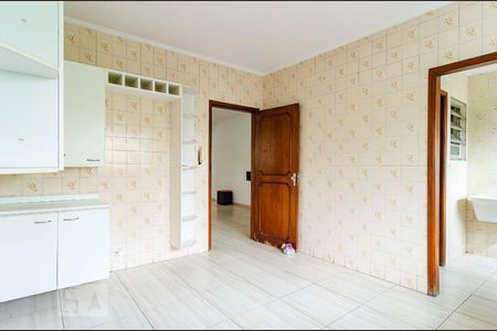 Casa à venda com 280m², 3 quartos e 2 vagas Casa à venda com 280m², 3 quartos e 2 vagasCozinha