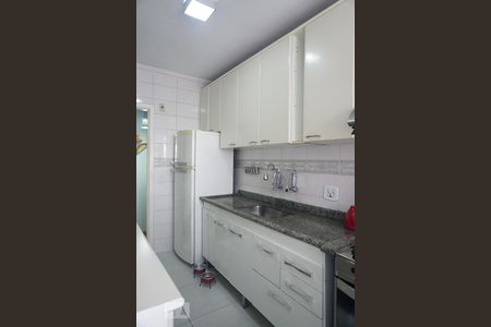 Apartamento à venda com 55m², 2 quartos e 1 vaga Apartamento à venda com 55m², 2 quartos e 1 vagaCozinha