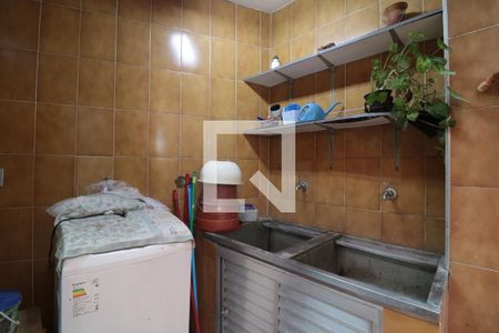 Casa à venda com 182m², 3 quartos e 2 vagasÁrea de Serviço