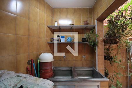 Casa à venda com 182m², 3 quartos e 2 vagasÁrea de Serviço