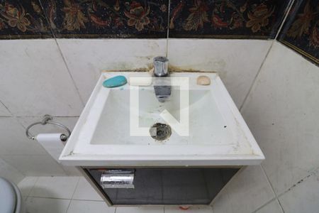 Casa à venda com 182m², 3 quartos e 2 vagasBanheiro da Suíte