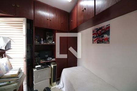 Casa à venda com 182m², 3 quartos e 2 vagasSuíte