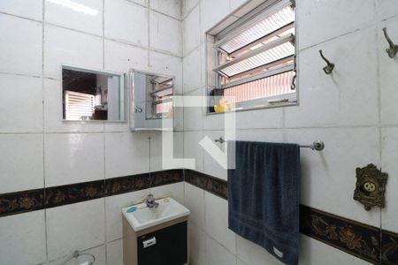Casa à venda com 182m², 3 quartos e 2 vagasBanheiro da Suíte