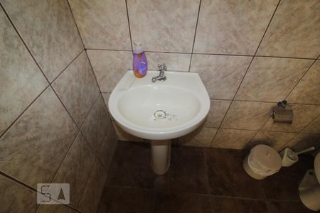 Casa à venda com 254m², 3 quartos e 2 vagasBanheiro serviço