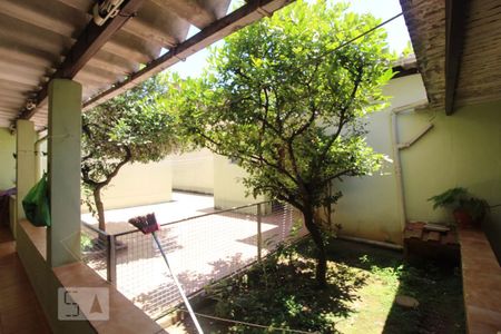 Casa à venda com 254m², 3 quartos e 2 vagasQuintal