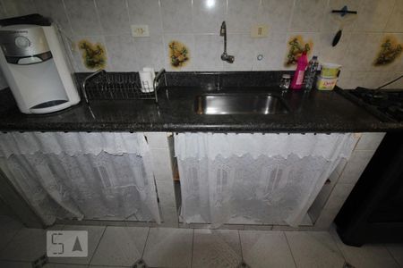 Casa à venda com 254m², 3 quartos e 2 vagasCozinha pia