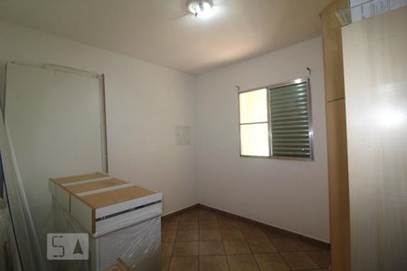 Casa à venda com 254m², 3 quartos e 2 vagasQuarto 3