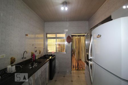 Casa à venda com 254m², 3 quartos e 2 vagasCozinha