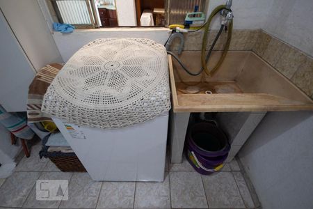 Casa à venda com 378m², 4 quartos e 2 vagasÁrea de Serviço