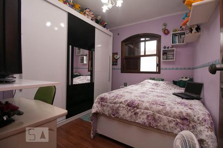 Casa à venda com 290m², 4 quartos e 2 vagas Casa à venda com 290m², 4 quartos e 2 vagasQuarto 2