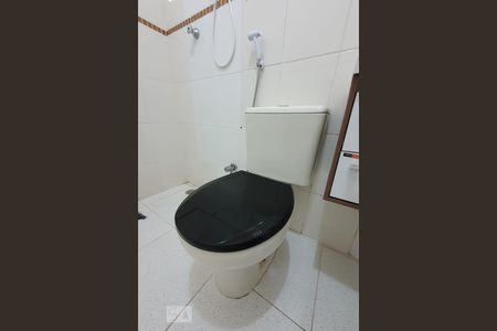 Banheiro de kitnet/studio à venda com 1 quarto, 28m² em Pompeia, São Paulo