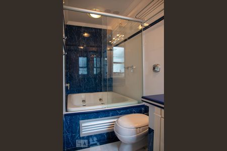 Apartamento à venda com 298m², 3 quartos e 2 vagasBanheiro da Suíte master