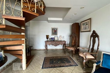 Apartamento à venda com 650m², 3 quartos e 5 vagas Apartamento à venda com 650m², 3 quartos e 5 vagasSala de Estar