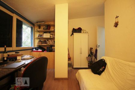 Casa à venda com 250m², 4 quartos e 3 vagasQuarto 2