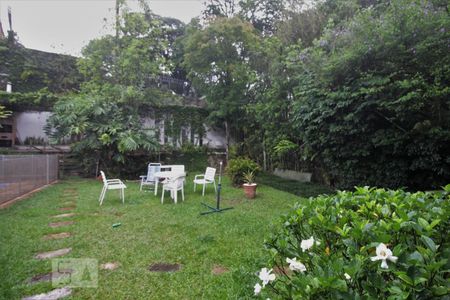 Casa à venda com 250m², 4 quartos e 3 vagasÁrea Externa